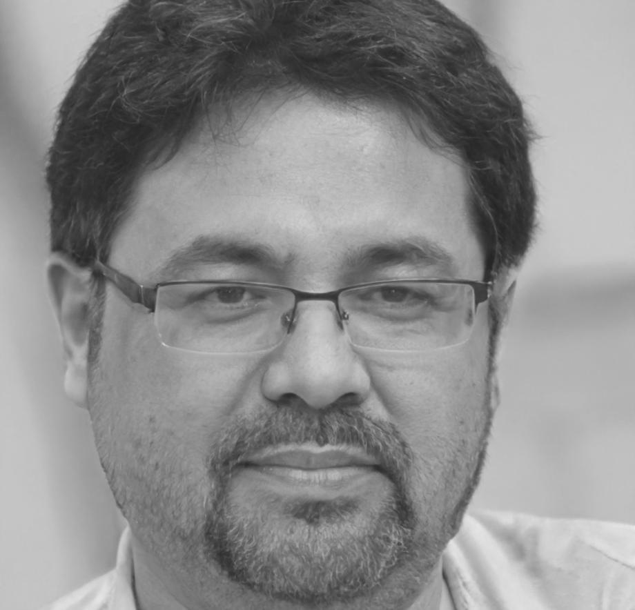 Ramiro Castell, Arquitecto de Sistemas en calvioraquent